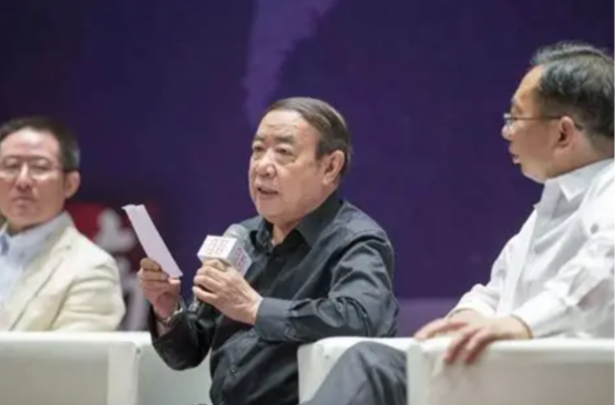 贾平凹：从商州走向世界的文学“鬼才”